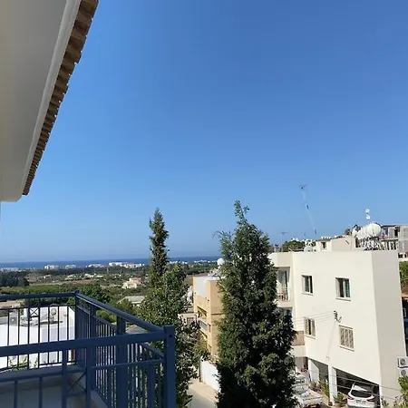 Retro N' Boujee 1br Apt With Pool And Balcony Apartament Geroskipou